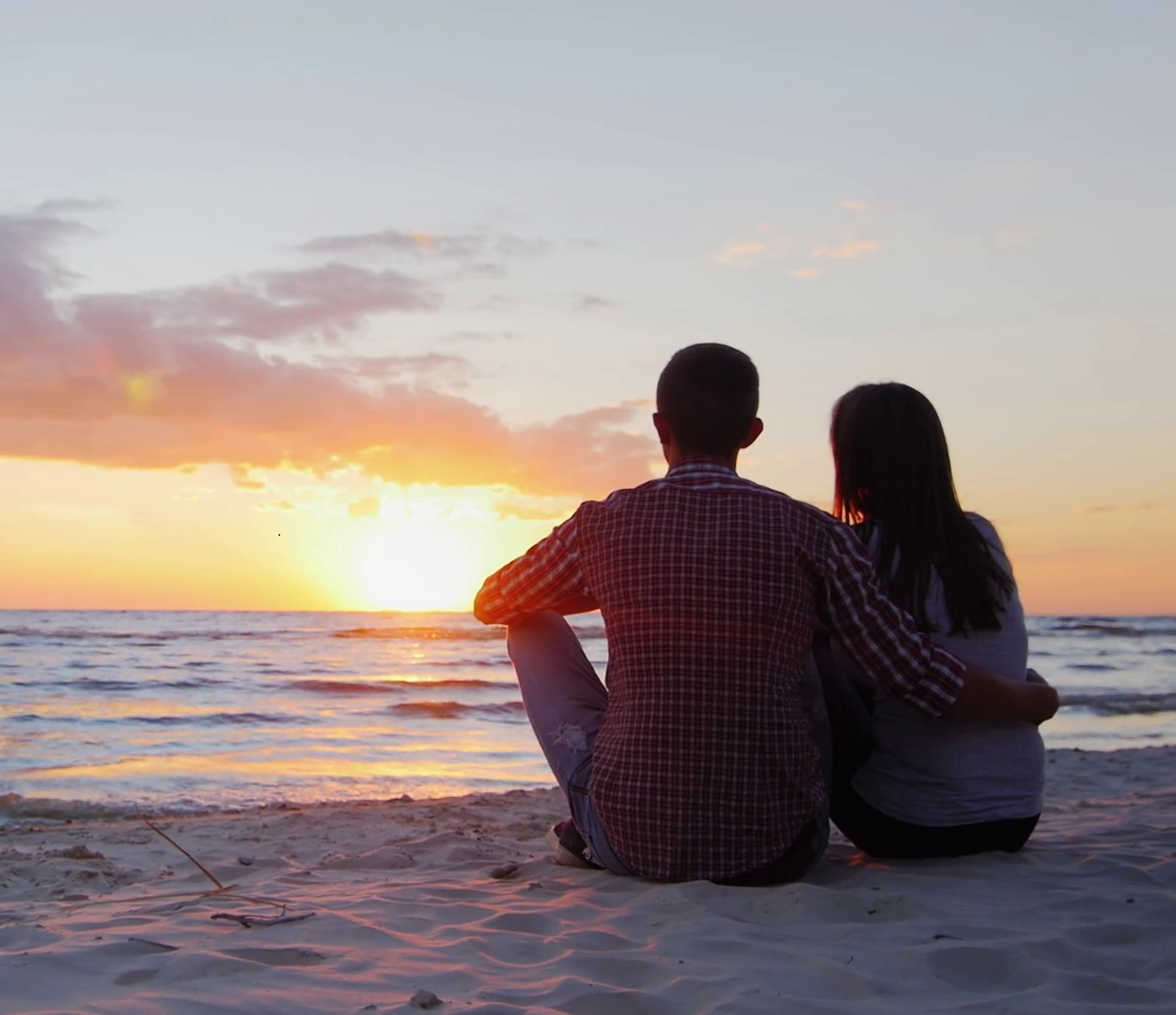 Casal fofo comemorando